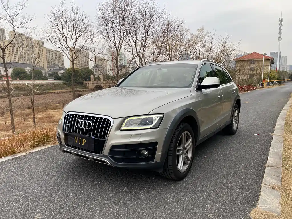 Audi Q5 2018 — фото 1