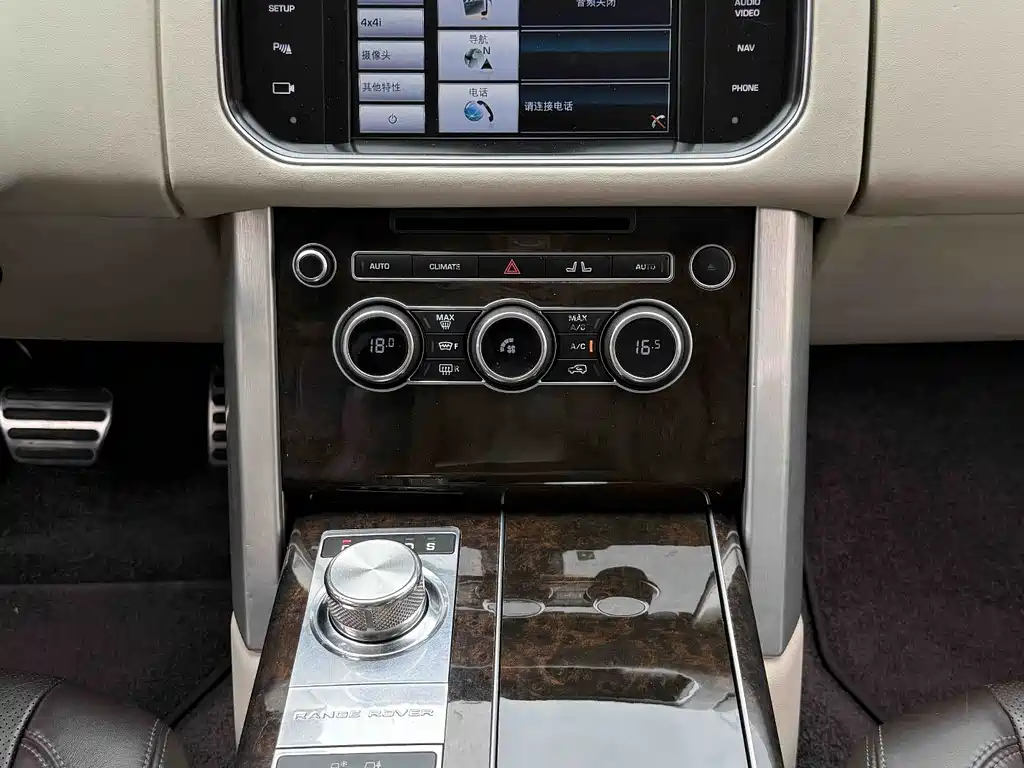 Land Rover Range Rover 2015 — фото 10