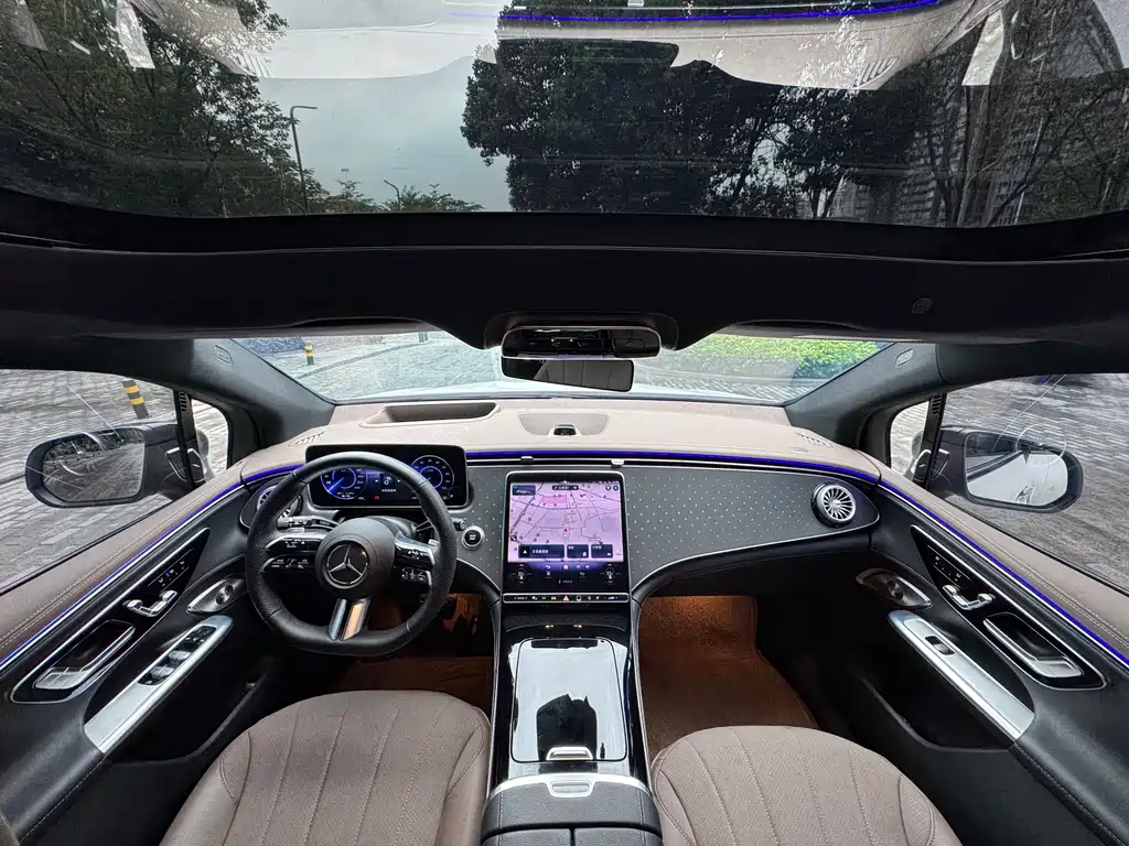 Mercedes-Benz EQE SUV 2025 — фото 18