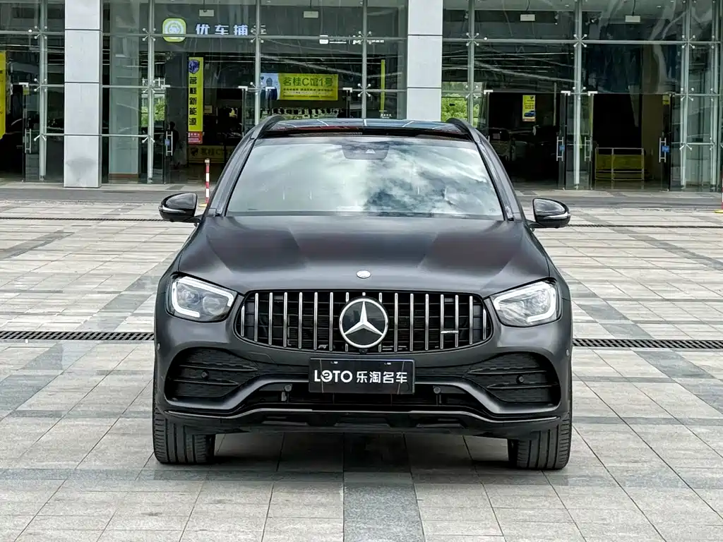Mercedes-Benz GLC AMG 2022 — фото 2