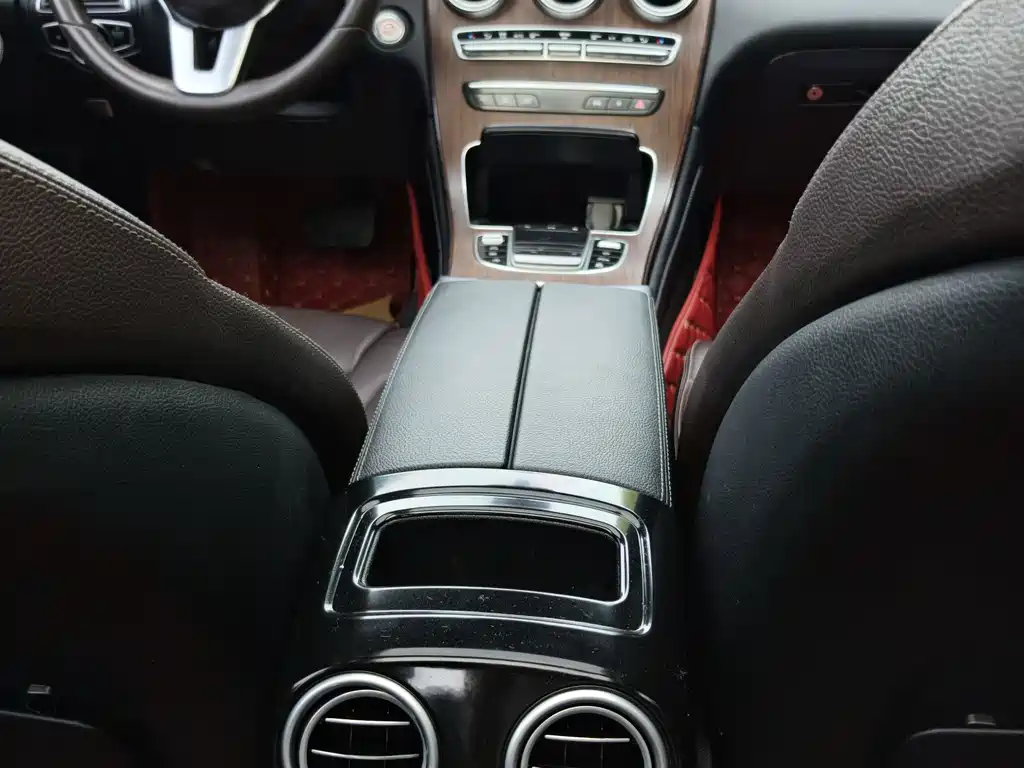 Mercedes-Benz GLC 2021 — фото 13