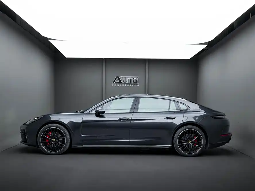 Porsche Panamera 2024 — фото 3
