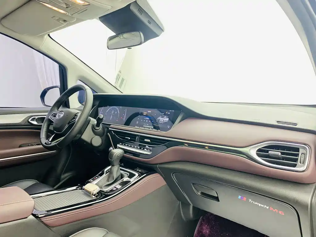 GAC Motor Trumpchi M6 2024 — фото 13