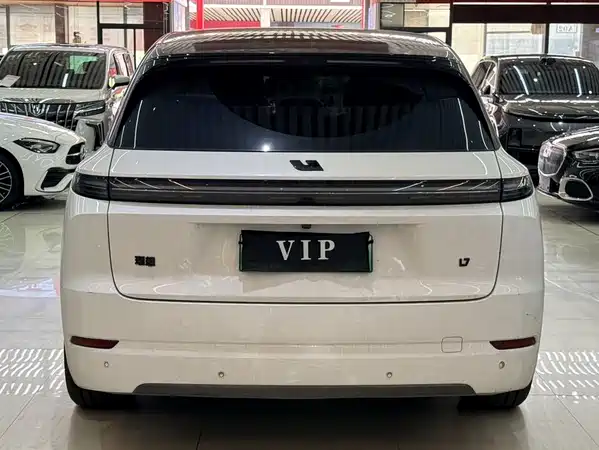 Li Auto L7 2024