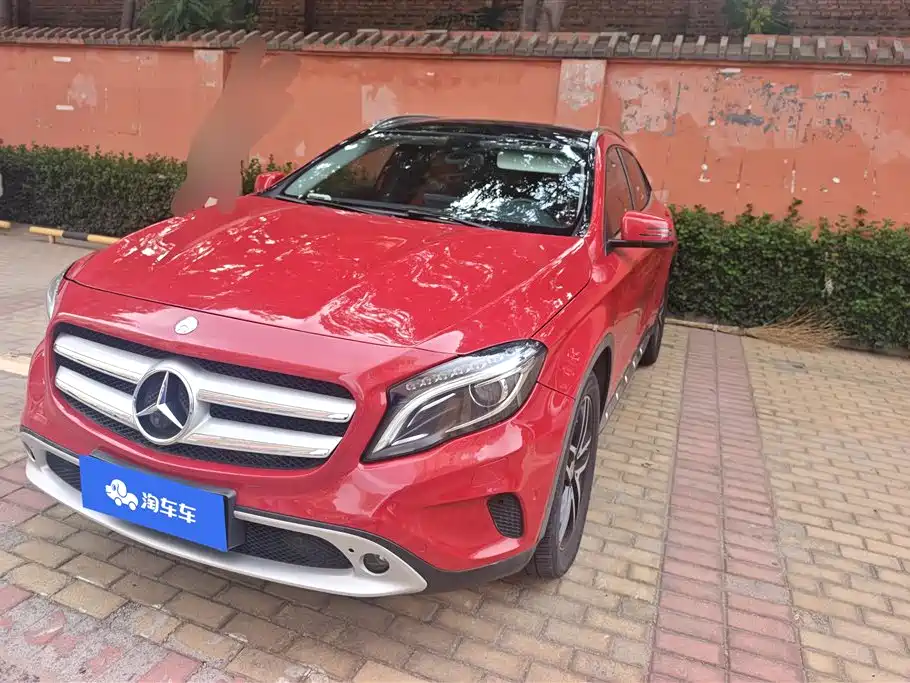Mercedes-Benz GLA 2016