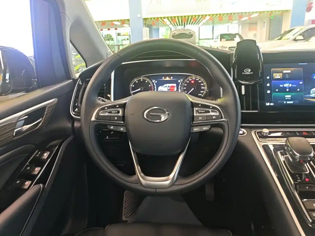 GAC Motor Trumpchi M8 2023 — фото 11