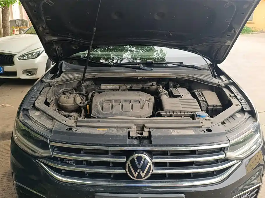 Volkswagen Tiguan L 2022 — фото 10