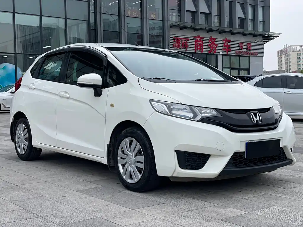 Honda Fit 2016 — фото 3