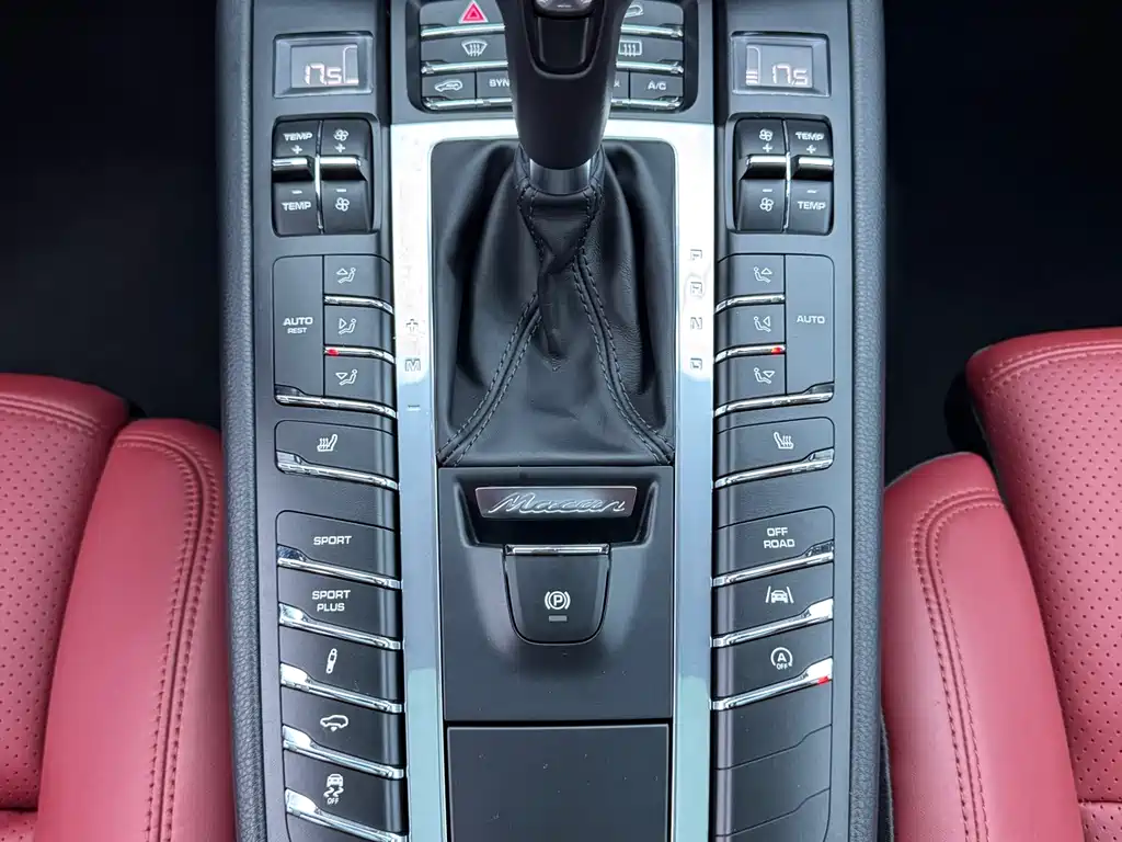 Porsche Macan 2017 — фото 8