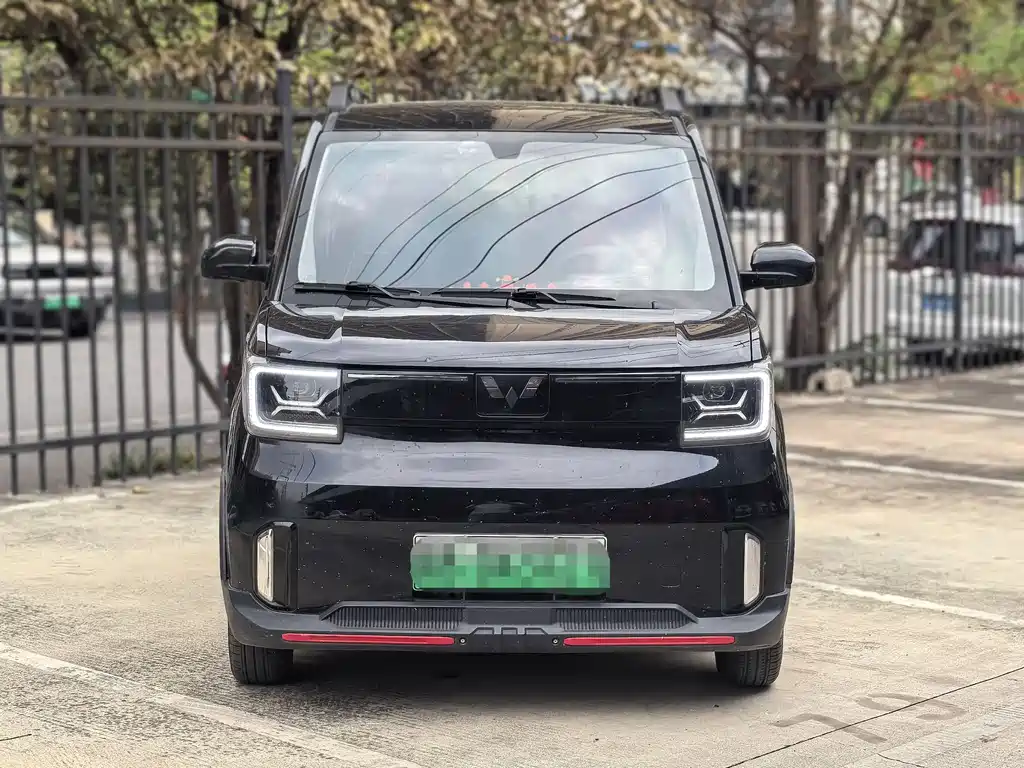 Wuling MINIEV 2022 — фото 2