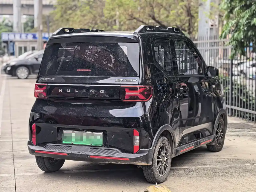 Wuling MINIEV 2022 — фото 3