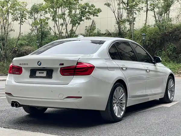BMW 3 Series 2018
