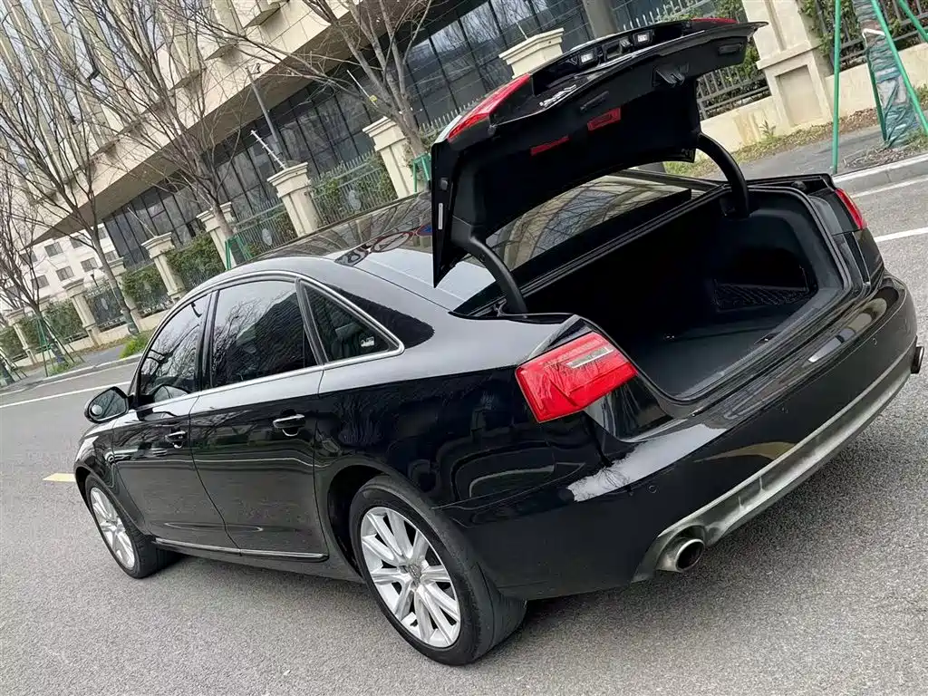 Audi A6L 2015 — фото 9
