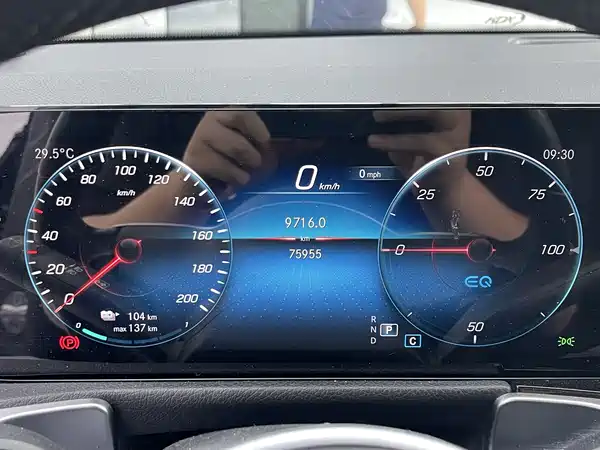 Mercedes-Benz EQB 2022