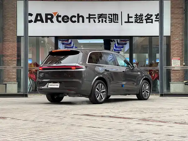 Li Auto L8 2024