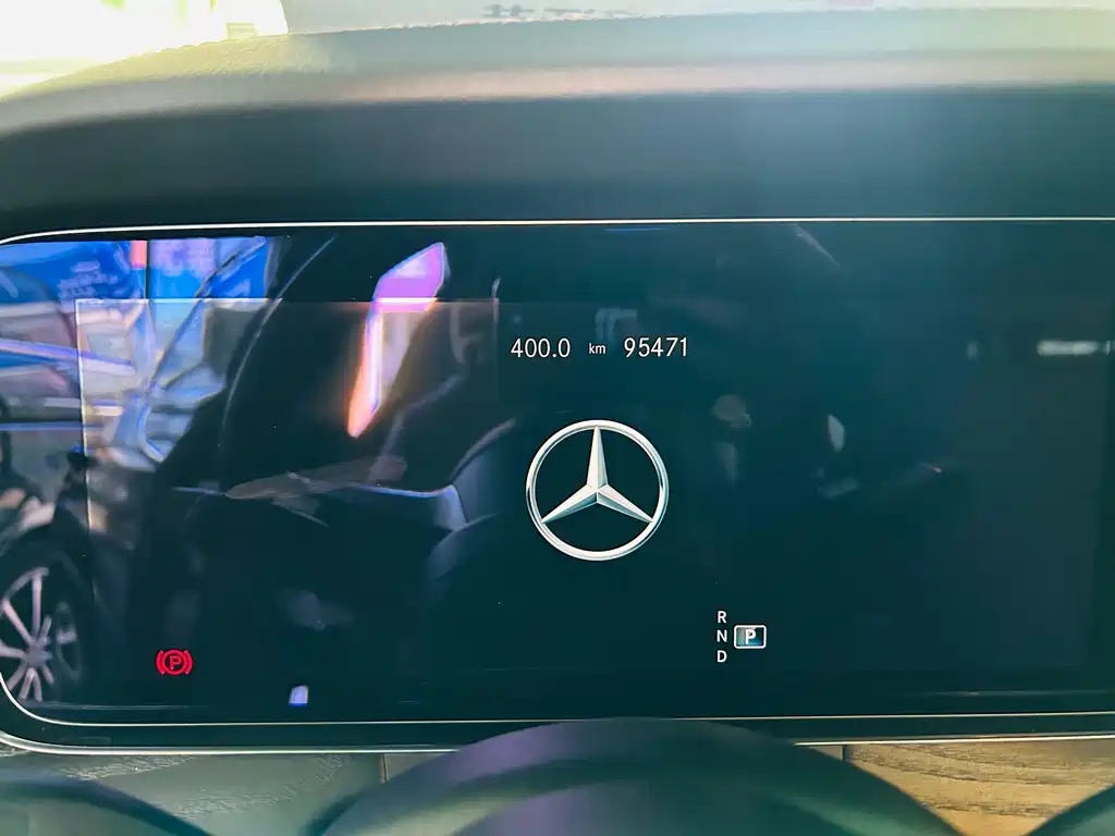 Mercedes-Benz E-Class 2022 — фото 15