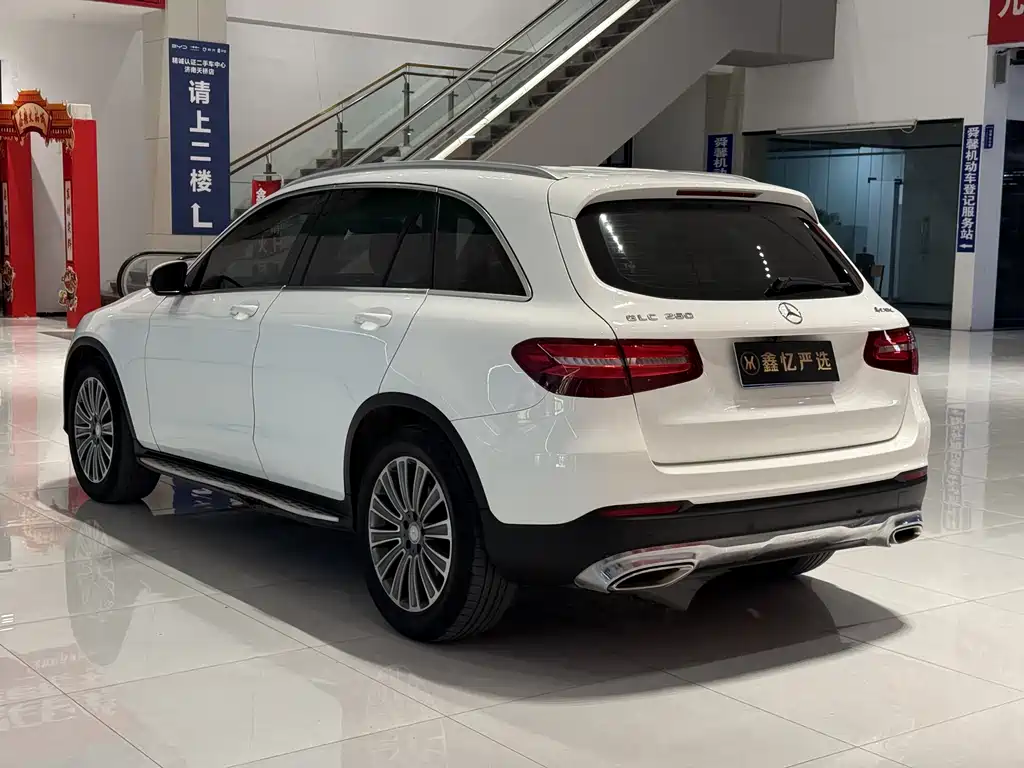 Mercedes-Benz GLC 2016