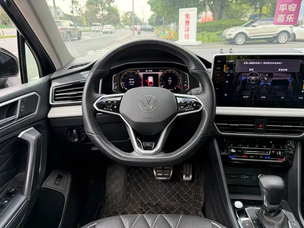 Volkswagen Tiguan L 2021 — фото 14