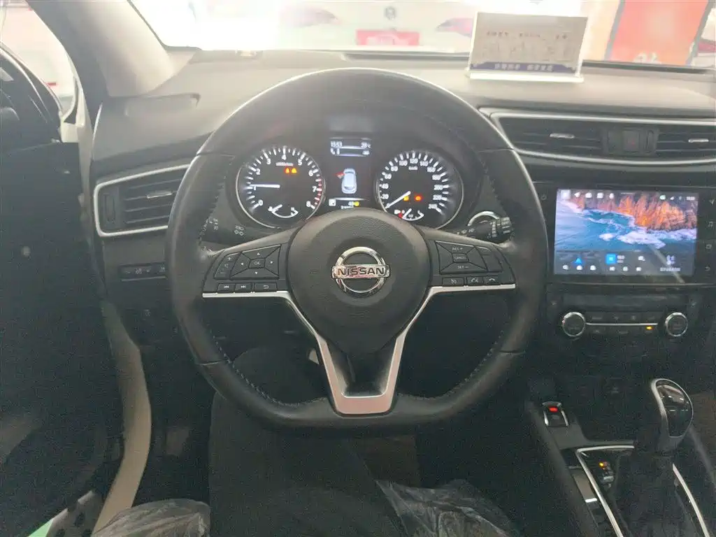 Nissan Qashqai 2023 — фото 3
