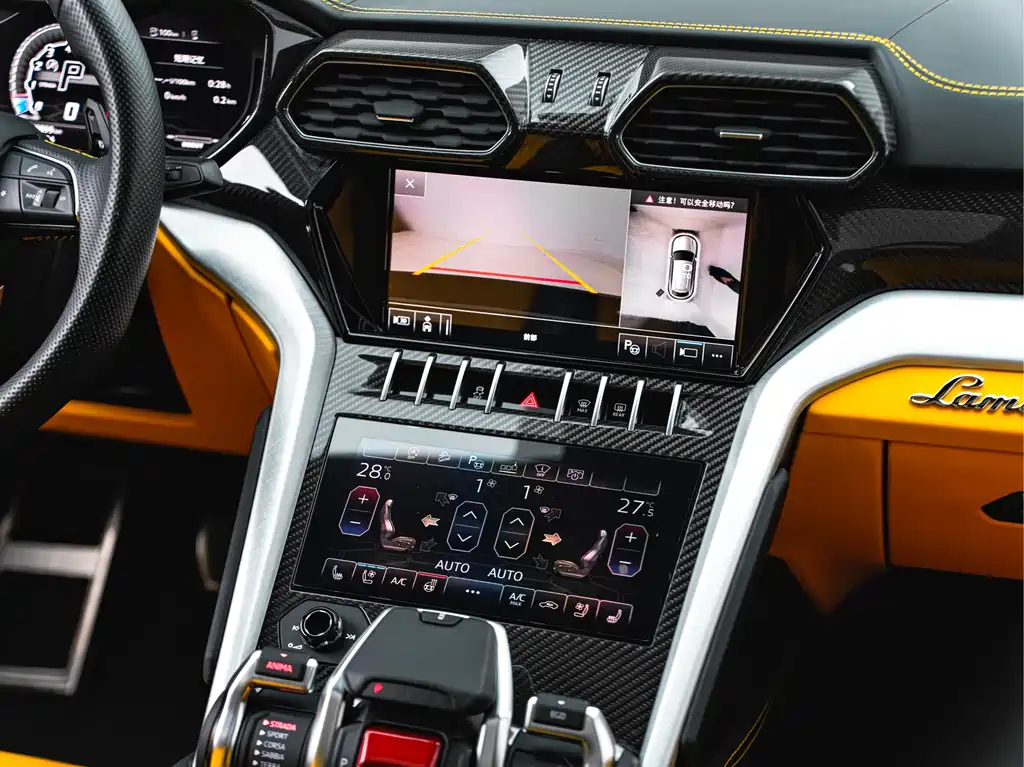 Lamborghini Urus 2021 — фото 23