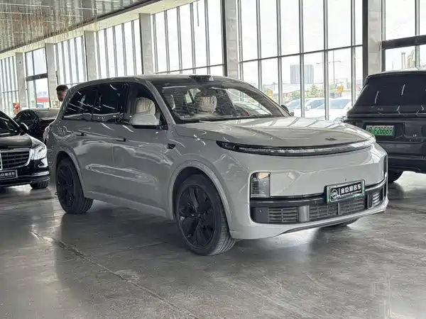 Li Auto L9 2022