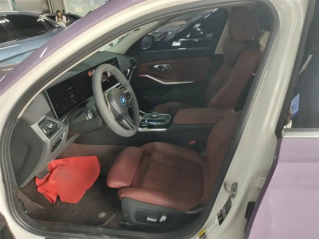 BMW i3 2023 — фото 15