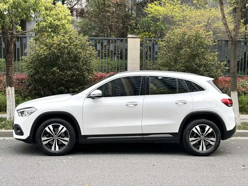 Mercedes-Benz GLA 2020 — фото 4