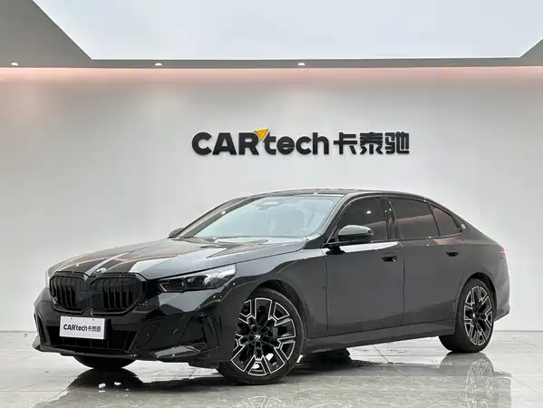 BMW 5 Series 2026