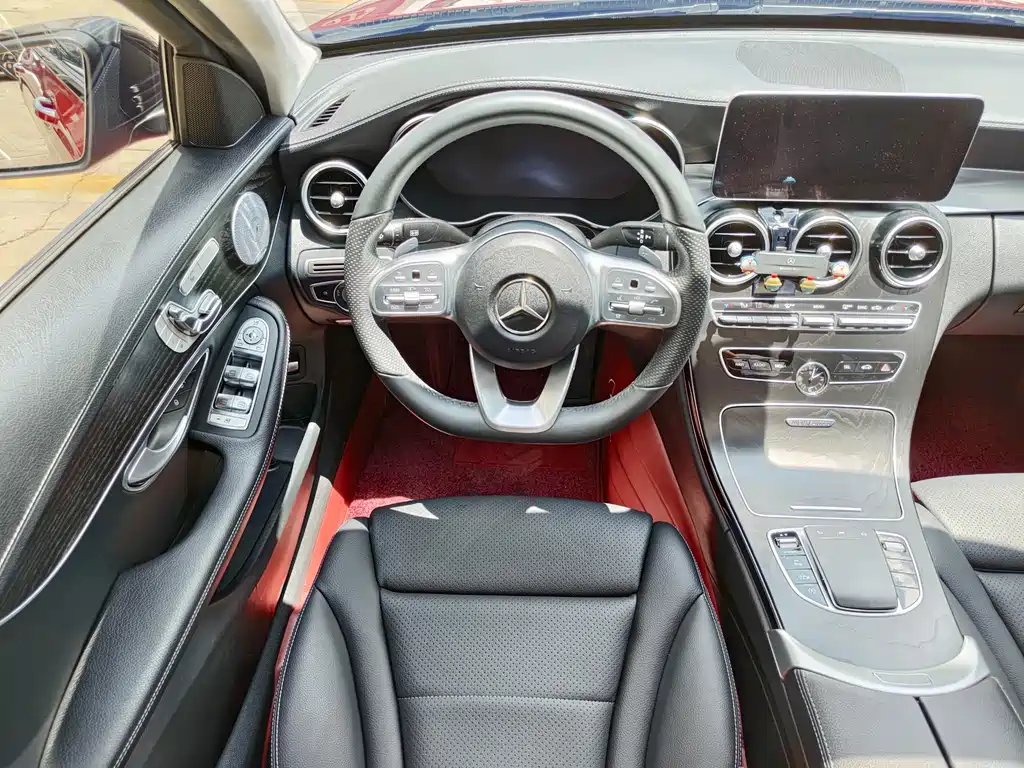 Mercedes-Benz C-Class 2021 — фото 11