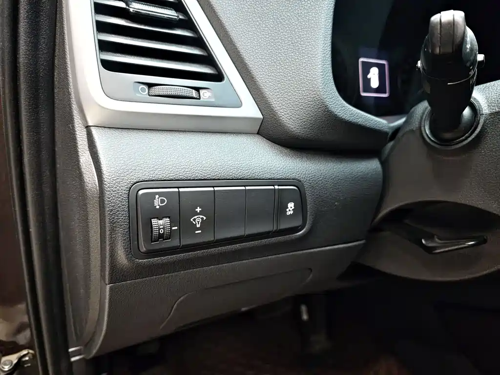 Hyundai Tucson 2018 — фото 14