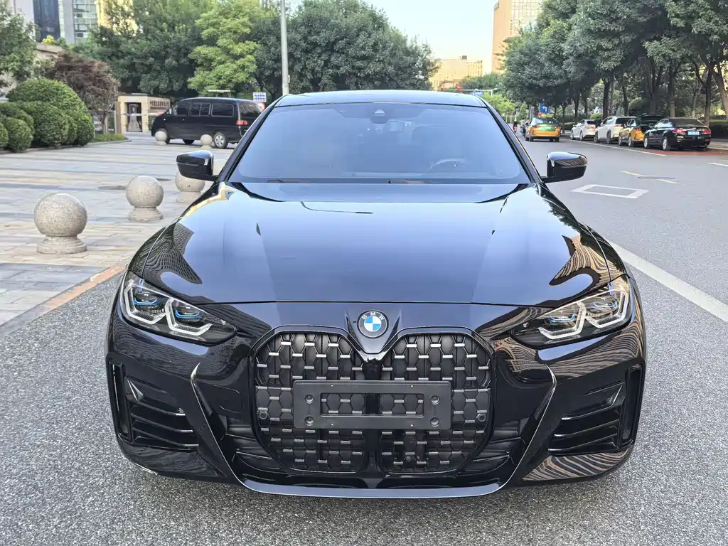 BMW 4 Series 2024 — фото 11