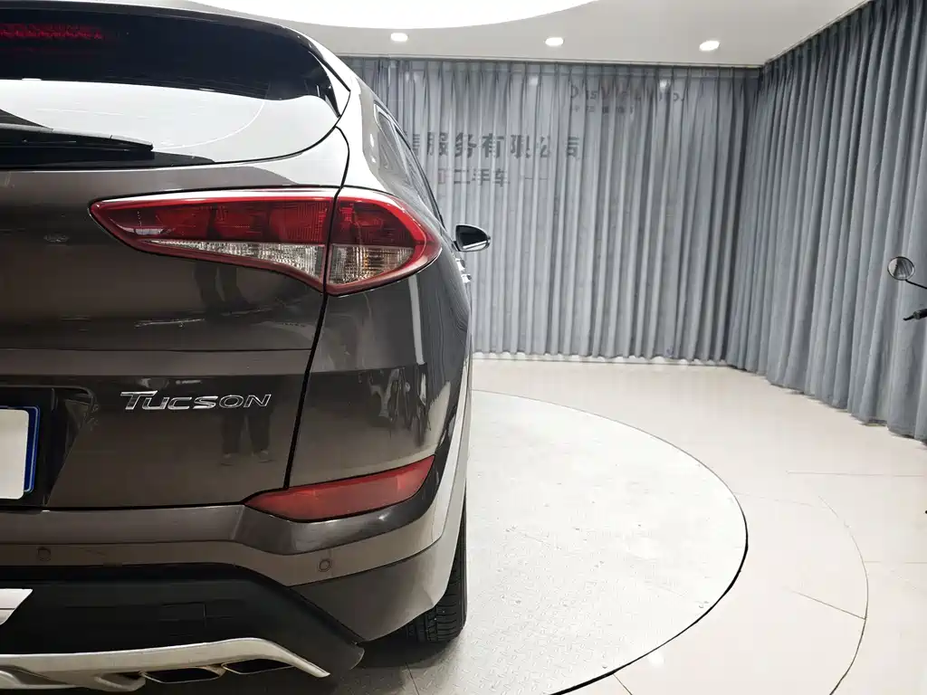 Hyundai Tucson 2018 — фото 21