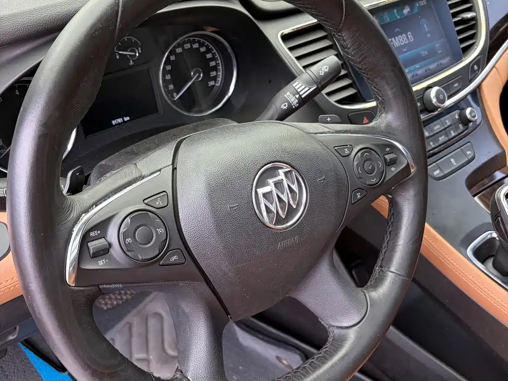 Buick LaCrosse 2016 — фото 10