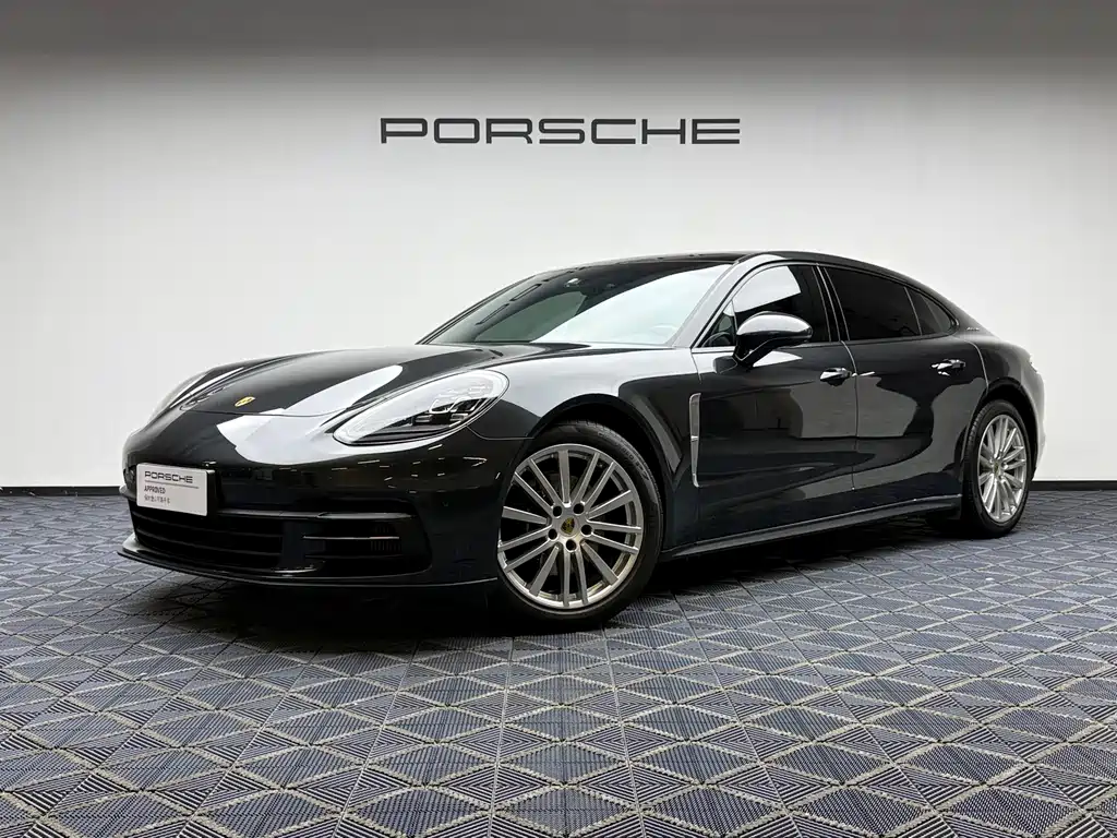 Porsche Panamera 2020