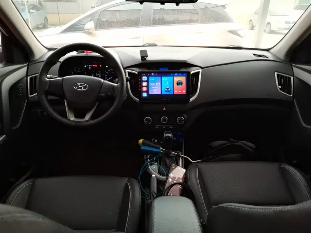 Hyundai ix25 2016 — фото 10