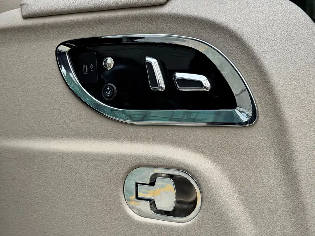Mercedes-Benz Vito 2019 — фото 13
