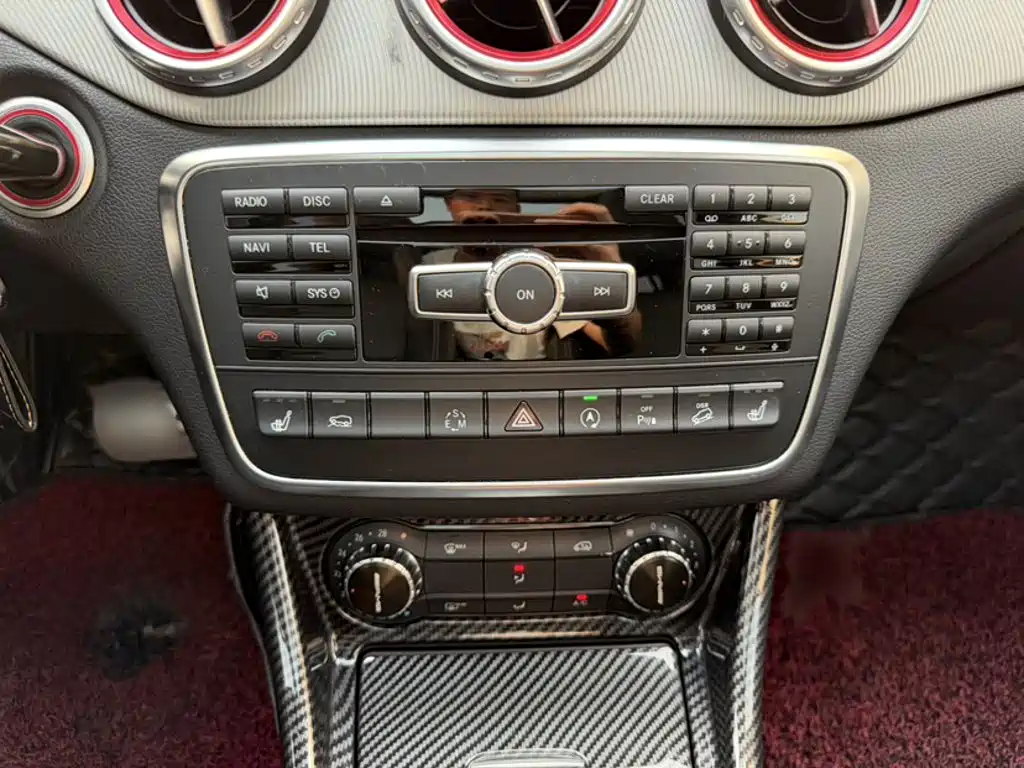 Mercedes-Benz GLA 2015 — фото 22