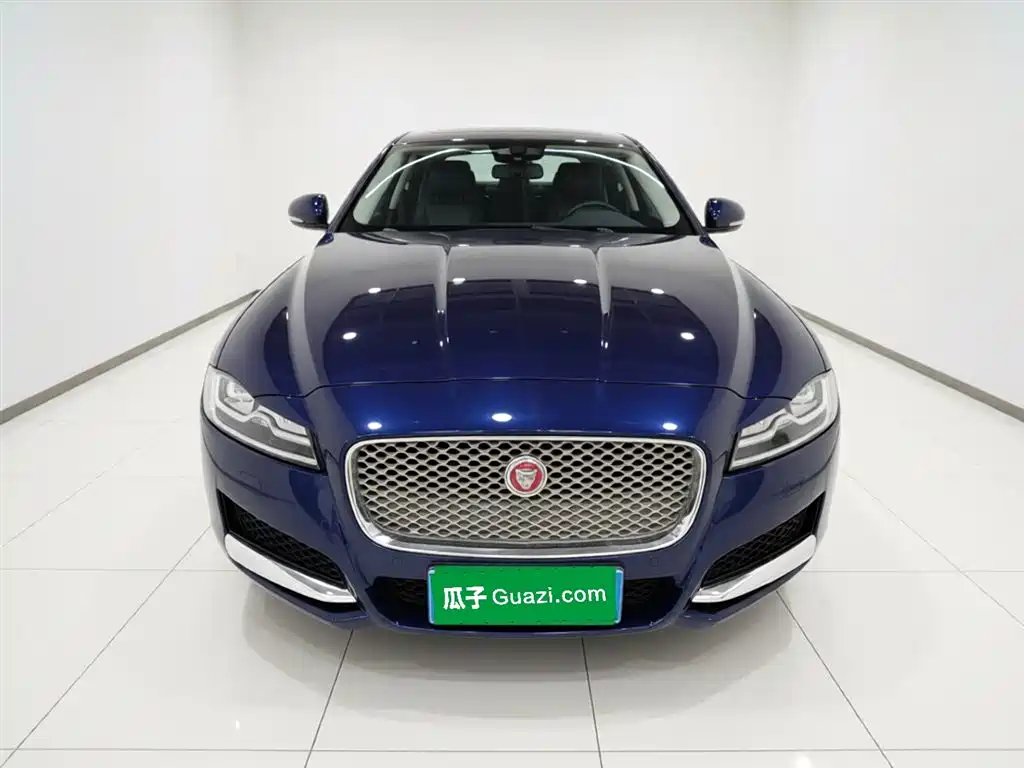 Jaguar XFL 2018 — фото 3