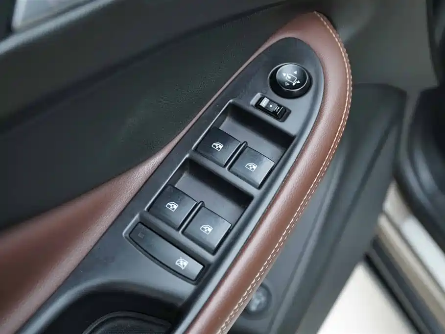 Buick Envision Plus 2015 — фото 4