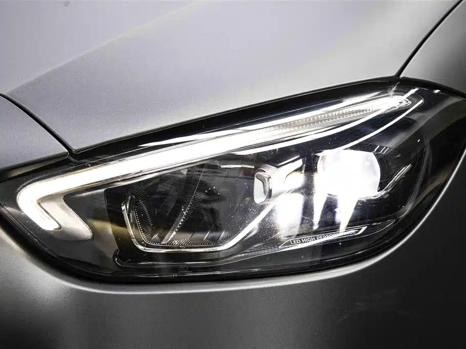 Mercedes-Benz C-Class 2021 — фото 10