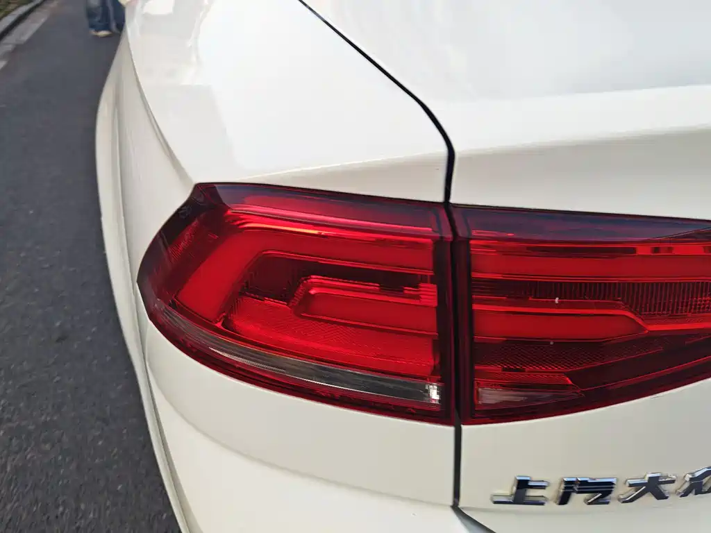 Volkswagen Lamando 2018 — фото 10