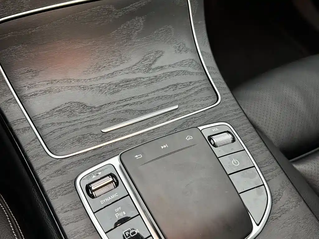 Mercedes-Benz C-Class 2019 — фото 15