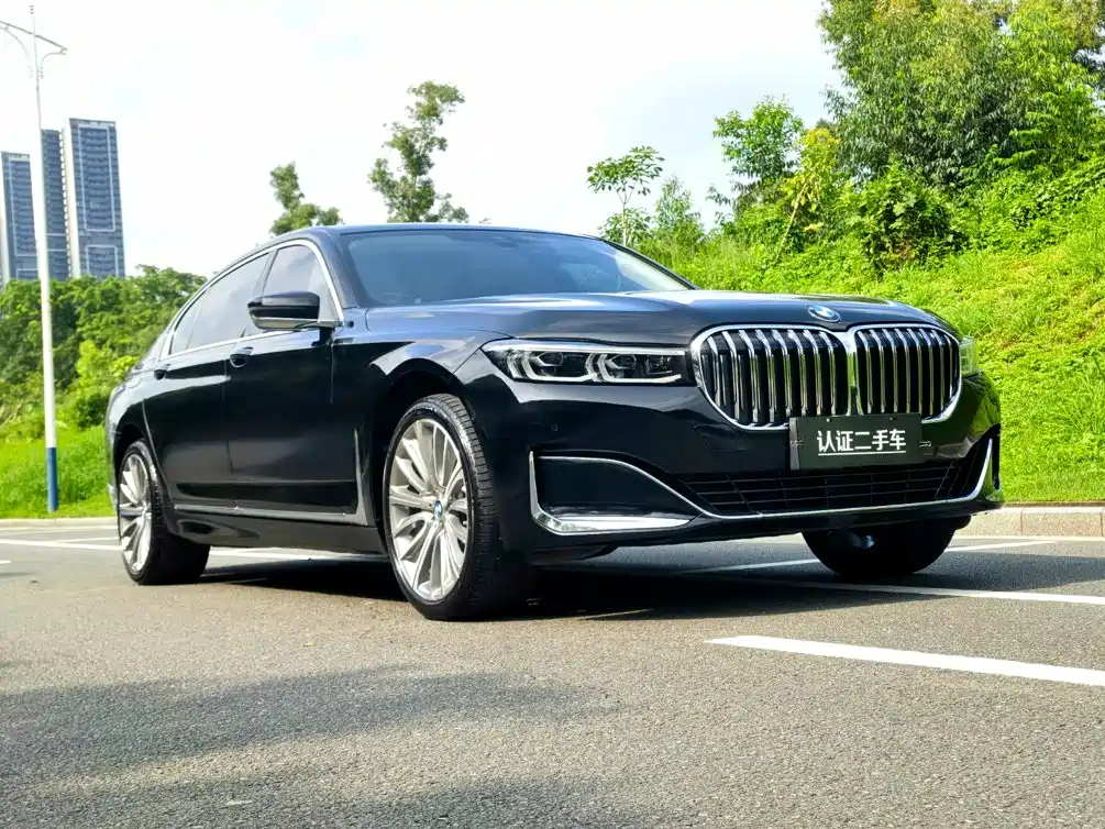 BMW 7 Series 2021 — фото 3