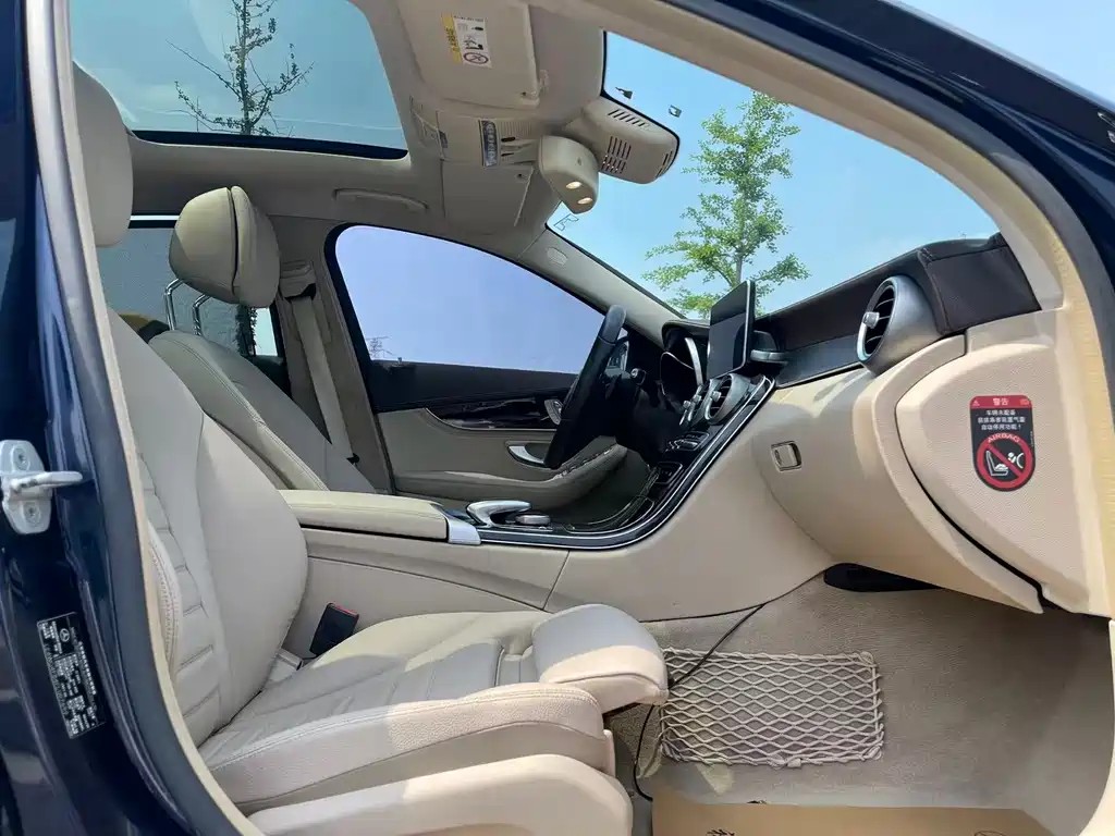 Mercedes-Benz C-Class 2015 — фото 17