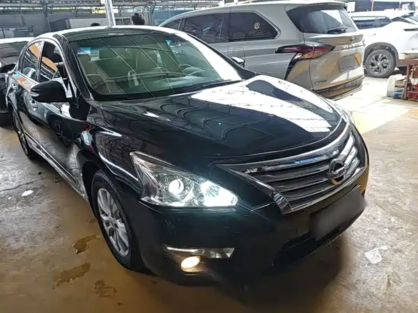 Nissan Teana 2013