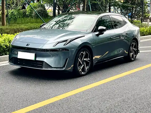 Lynk & Co 07 EM-P 2024