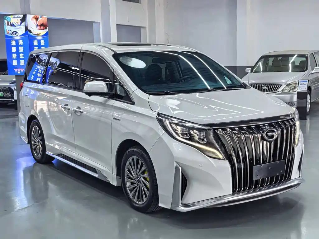 GAC Motor Trumpchi M8 2022 — фото 2