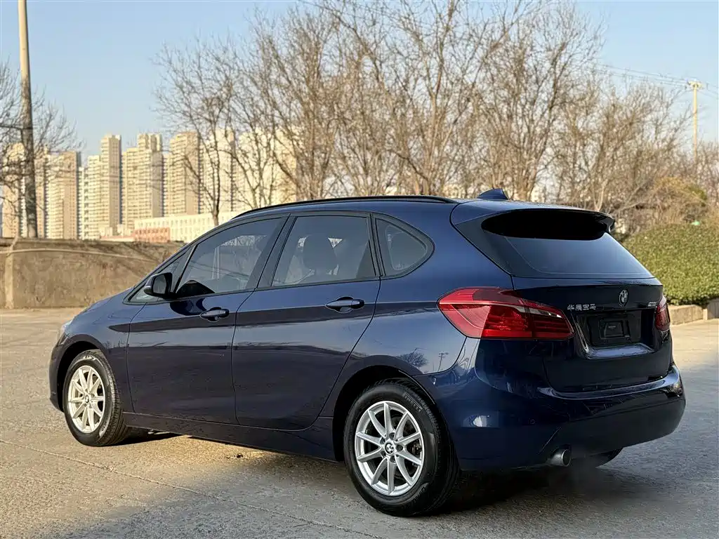 BMW 2 Series Active Tourer 2018 — фото 16