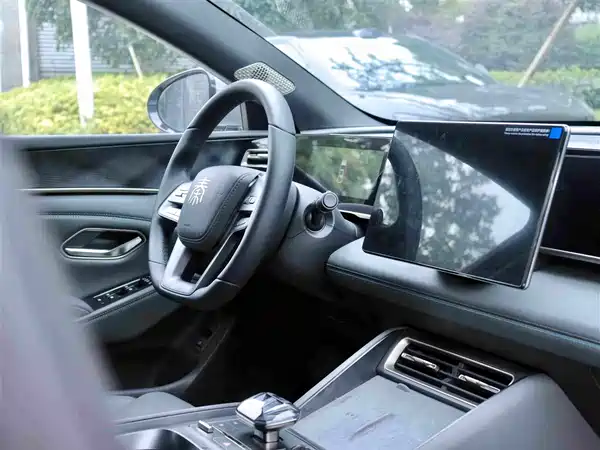 BYD Qin L 2025