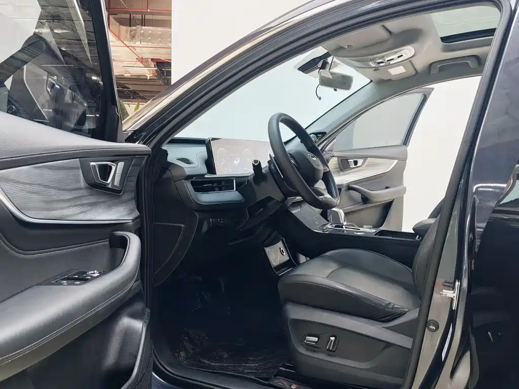 Chery Tiggo 8 PLUS 2022 — фото 5